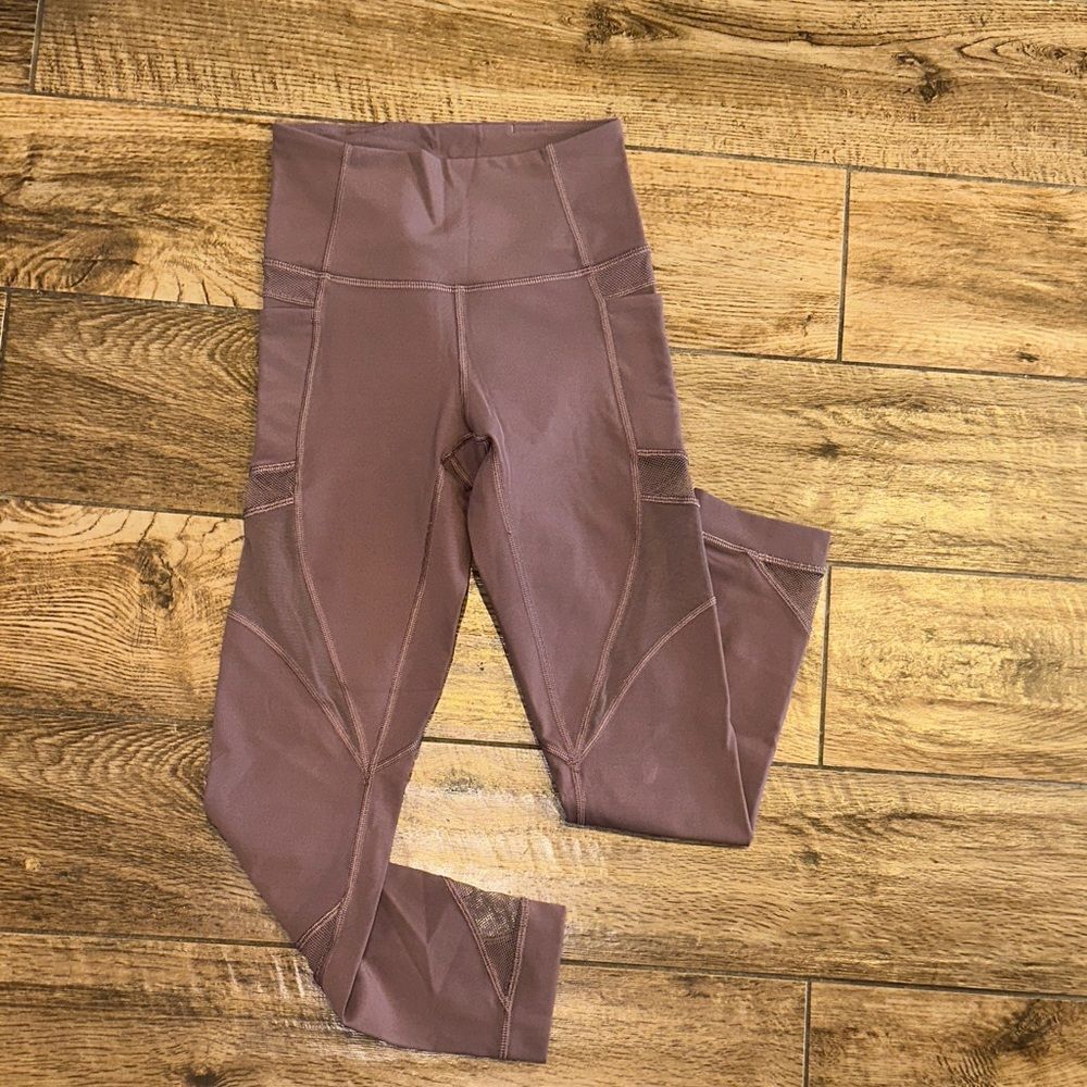 💜 Lululemon Train Times Mesh Panel Leggings – Purple (Size 2, 23” Inseam)